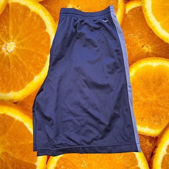 New Balance Black‎ Lightning Dry with White Stripe Shorts Size 2XL - Picture 1 of 7